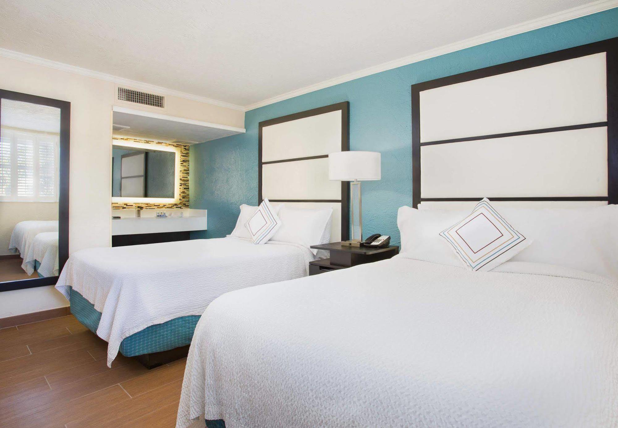 Fairfield Inn & Suites By Marriott Key West Exterior foto
